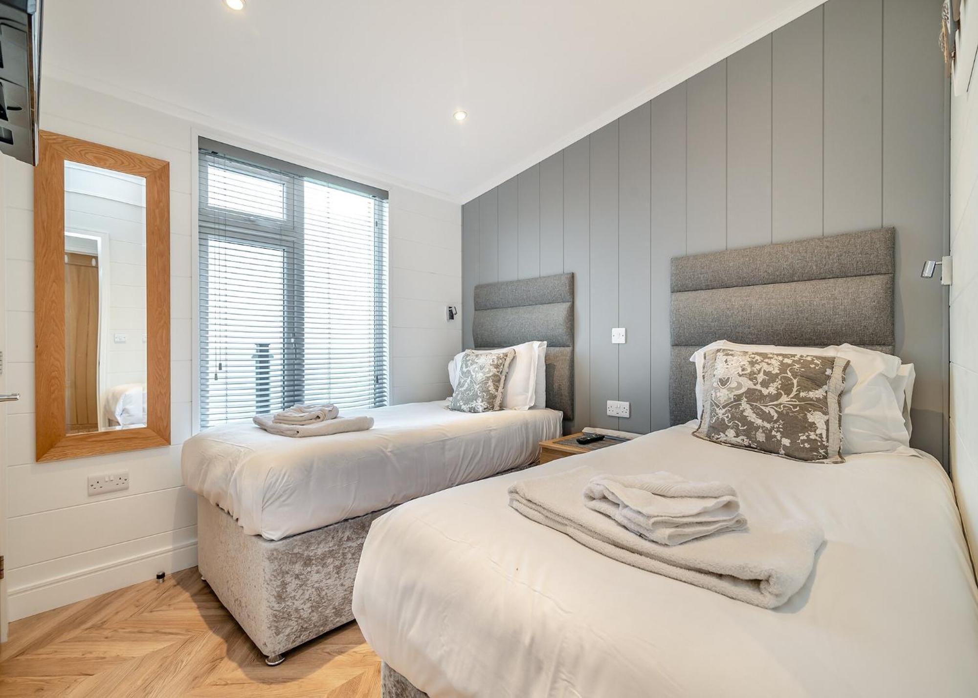 Midsomer Lodges Pilton Zimmer foto